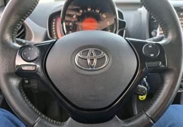 Toyota Aygo II Hatchback 3d Facelifting 1.0 VVT-i 72KM 2021 Toyota Aygo Toyota Aygo 1.0 VVT-i X-play Fv23 Kinto Leasing Benzyna, zdjęcie 10