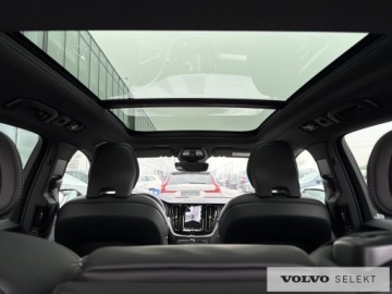 Volvo XC60 II 2025 Volvo XC 60 XC60 B5 B AWD Plus Dark aut, Pakiet cl, zdjęcie 28