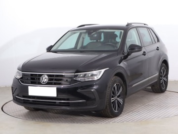 Volkswagen Tiguan II SUV 2.0 TDI 150KM 2020 VW Tiguan 2.0 TDI, Salon Polska, Serwis ASO, DSG, zdjęcie 1