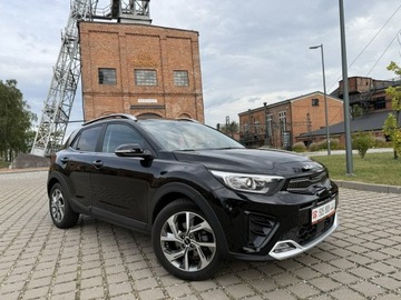 Kia Stonic Crossover Facelifting 1.0 T-GDI MHEV  120KM 2022 Kia Stonic Gt-Line. Asystent . Radar. Kamera. Navi
