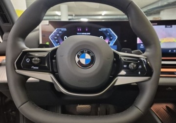 BMW Seria 5 G90-91 2025 BMW Seria 5 i 208 KM l Adaptive LED Driving Assistant Professional Harman, zdjęcie 26