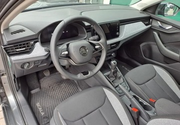 Skoda Scala Hatchback Facelifting 1.0 TSI 115KM 2024 Skoda Scala 1.0 TSI 115KM SELECTION, opony wielosezonowe, dostepna od reki, zdjęcie 4