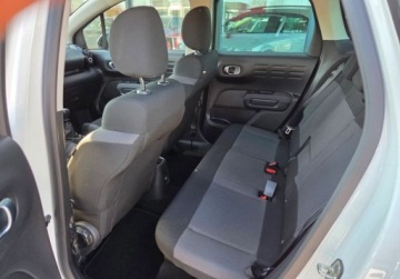 Citroen C3 Aircross  I Crossover 1.2 PureTech 110KM 2018 Citroen C3 Aircross 1.2benz 6b 110KM LED Navi Kamera 360 2xPDC CarPlay Ser, zdjęcie 19