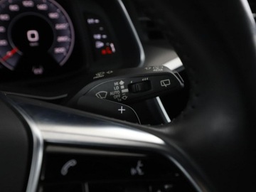 Audi A6 C8 Avant 2.0 40 TDI 204KM 2019 Audi A6 Avant mHEV Matrix LED skóra/alcantara, zdjęcie 32