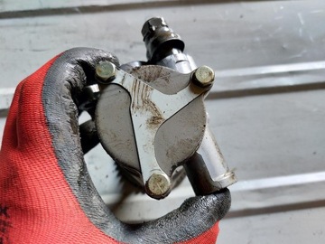 МАСЛЯНЫЙ НАСОС SUZUKI GSX F 750 GSX 750 F