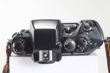 Nikon F4S 35mm SLR Film Camera Body Only DP-20 MB-21 Battery Grip