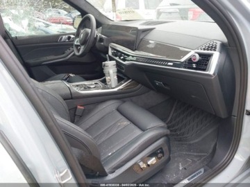 BMW X7 2025 BMW X7 M60I 2025 4.4l 4.4 Benzyna 523KM, zdjęcie 9