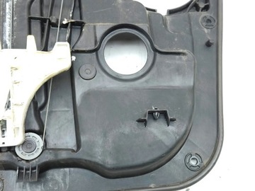 HYUNDAI SANTA FE 2013 PRAVÁ STRANA ZVEDÁKY SKEL