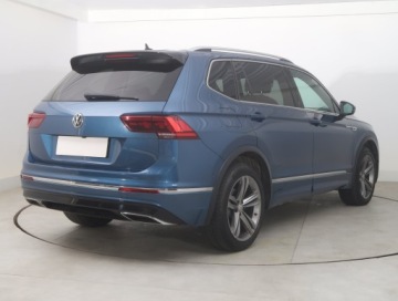 Volkswagen Tiguan Allspace SUV 2.0 TSI 220KM 2018 VW Tiguan Allspace 2.0 TSI, Salon Polska, 4X4, zdjęcie 4