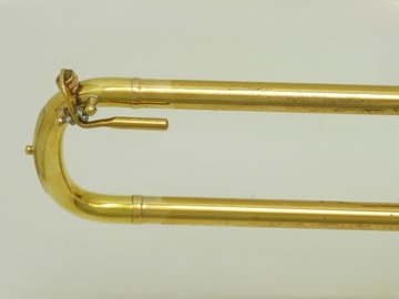 Переработанный футляр для тромбона Selmer Bolero + мундштук DR24-128