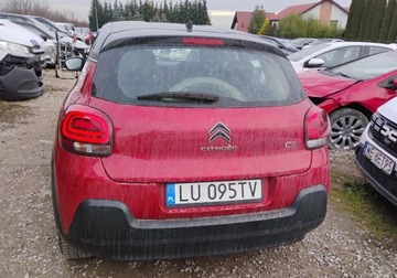Citroen C3 III Hatchback 1.2 PureTech 82KM 2018 Citroen C3 2018r, 1.2 Benzyna. Delikatnie uszkodzony lewy przod. Jezdzi, zdjęcie 16