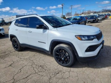 Jeep Compass II 2025 Jeep Compass Latitude 2025 2.0 Benzyna 200KM, zdjęcie 4