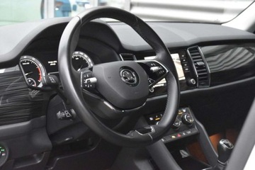 Skoda Kodiaq I SUV 1.5 TSI ACT 150KM 2021 Skoda Kodiaq SalonPL TSI 150KM Style Pakiet Comfort Kamera Smartlink NAVI, zdjęcie 8