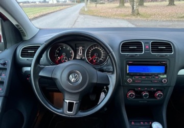 Volkswagen Golf VI Hatchback 5d 1.2 TSI 105KM 2010 Volkswagen Golf Nowy rozrzad, dwa komplety kol, bezwypadkowy, zadbany, zdjęcie 19