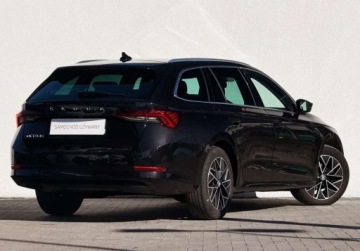 Skoda Octavia IV Kombi 2.0 TDI 150KM 2021 Skoda Octavia MatrixLED Kamera ACC Ambiente El. klapa Salon PL FVAT, zdjęcie 1