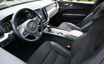 Volvo XC60 II Crossover D4 190KM 2019 Volvo XC 60 2,0 D D4 190 KM Geatronic FULL LED Klimatronic 2.0 Diesel 190KM, zdjęcie 17