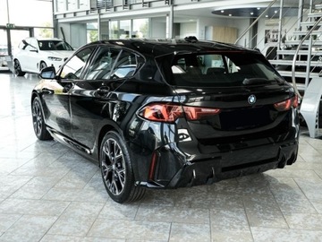 BMW Seria 1 F70 2025 BMW Seria 1 120 Sport Hatchback 1.5 (170KM) 2025, zdjęcie 1