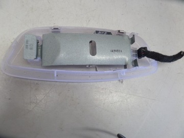 ЗАДНИЙ ФОНАРЬ САЛОНА MERCEDES W203 C-CLASS 2108203401