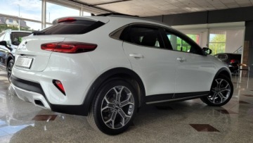 Kia XCeed Crossover 1.4 T-GDI 140KM 2020 Kia XCeed XCEED automat navi ledy biala perla Tylko 116.oookm MOZLIWA ZAMI, zdjęcie 9