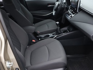 Toyota Corolla XII Sedan 1.5 VVT-i 125KM 2022 Toyota Corolla 1.5 VVT-i, Salon Polska, zdjęcie 8