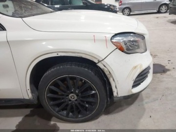 Mercedes GLA I 2018 Mercedes-Benz GLA 2018 MERCEDES-BENZ GLA 250 4MATIC 2.0 Benzyna 208KM, zdjęcie 17