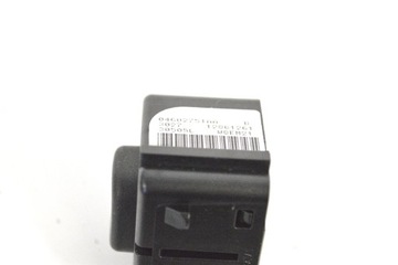 CHRYSLER GRAND VOYAGER 2008 RHD PŘEPÍNAČ OTEVÍRÁNÍ ZADNÍ KRYT TLAČÍTKO