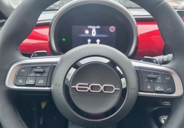 Fiat 2025 Fiat 600 Fiat 600 Hybrid Pakiet Style i Komfort 2025 1.2 Hybryda 100KM, zdjęcie 7