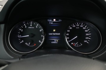 Nissan Qashqai II Crossover 1.2 DIG-T 115KM 2016 Nissan Qashqai 1.2 DIG-T, Salon Polska, zdjęcie 10