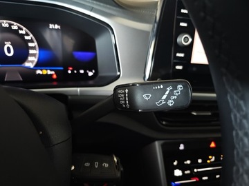 Volkswagen T-Roc I SUV Facelifting 1.5 TSI ACT 150KM 2023 Volkswagen T-Roc Polski Salon | Pierwszy właścicie, zdjęcie 15