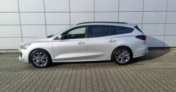 Ford Focus IV Hatchback Facelifting 1.0 EcoBoost 125KM 2025 Ford Focus MATRIX LED NAVI manual kombi opony wielosezonowe fotel AGR, zdjęcie 2