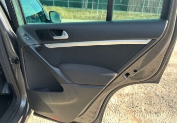 Volkswagen Tiguan I SUV Facelifting 2.0 TDI BlueMotion Technology 150KM 2016 Volkswagen Tiguan Volkswagen Tiguan 2.0 TDI SCR 4MOTION BlueMotion Technol, zdjęcie 26