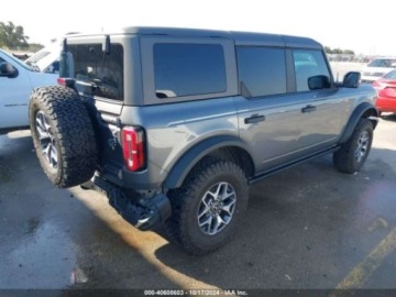 Ford Bronco VI 2023 Ford Bronco Badlands, 2023r., 4x4, 2.7L 2.7 Benzyna 315KM, zdjęcie 2