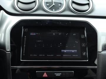 Suzuki Vitara III SUV 1.6 VVT 120KM 2015 Suzuki Vitara 1.6 VVT, Salon Polska, zdjęcie 11