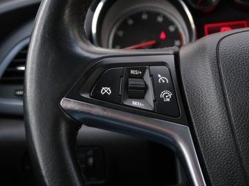 Opel Astra J GTC 1.4 Turbo ECOTEC 120KM 2015 Opel Astra 1.4 T, Navi, Klima, Tempomat, zdjęcie 17