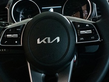 Kia Ceed III Kombi Facelifting 1.5 T-GDI 140KM 2024 KIA Cee&#039;d 1.5 T-GDI Combi 140KM 2024, zdjęcie 8