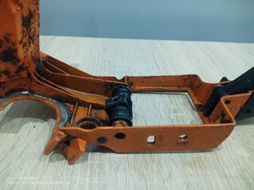 KIORITZ ECHO CS-304 VL КРЫШКА ГАЗОВОЙ РУЧКИ