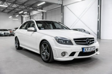 Mercedes Klasa C W204 Limuzyna AMG 63 AMG 457KM 2009 Mercedes C 63 AMG Stan Idealny. Bezwypadkowy. ASO., zdjęcie 6