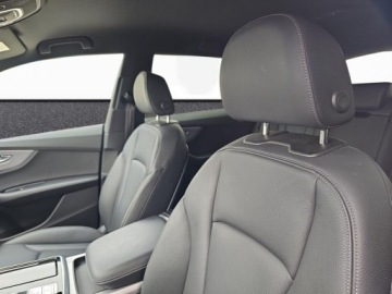 Audi Q8 SUV 3.0 55 TFSI 340KM 2024 Audi Q8 pneumatyka, head up, hak, aktywny tempomat, 3.0 Benzyna 340KM, zdjęcie 10