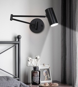 Светодиодный настенный светильник с регулируемым поворотным кронштейном