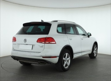 Volkswagen Touareg II SUV Facelifting 3.0 V6 TDI BlueMotion 262KM 2015 VW Touareg 3.0 TDI, Salon Polska, 258 KM, 4X4, zdjęcie 4