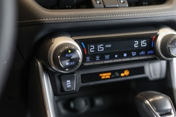 Toyota RAV4 V 2019 Toyota RAV4 2.5 Hybrid Active 4x2 2.5 Hybryda 177KM, zdjęcie 17