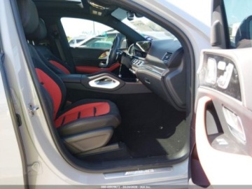 Mercedes GLE V167 2025 Mercedes-Benz GLE 2025 MERCEDES-BENZ AMG GLE 53 COUPE 4MATIC 3.0 Benzyna, zdjęcie 5