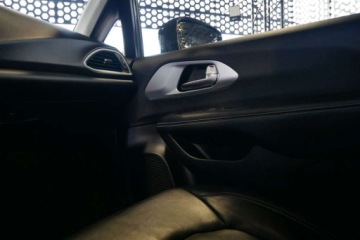 Chrysler Pacifica II 3.6 V6 Hybrid 264KM 2020 Chrysler Pacifica S Hybryda 3.6L V6 Pentastar 263KM StowN Go Cam MenuPL Ke, zdjęcie 20