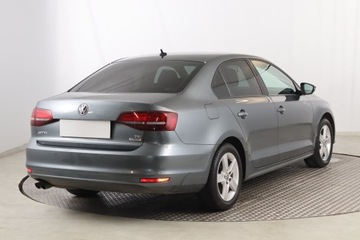 Volkswagen Jetta VI Sedan Facelifting 1.4 TSI 125KM 2016 VW Jetta 1.4 TSI, Salon Polska, 1. Właściciel, zdjęcie 4