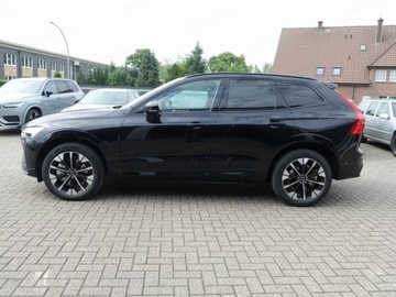 Volvo XC60 II 2025 VOLVO XC60 B5 AWD Ultra Dark Suv 2.0 (264KM) 2025, zdjęcie 4