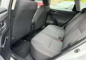 Toyota Auris II Touring Sports Facelifting 1.33 Dual VVT-i 99KM 2017 Toyota Auris salon Polska, serwis ASO Toyota, rok Gwarancja 1.3 Benzyna, zdjęcie 7