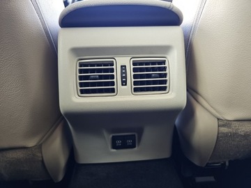 Toyota Camry IX Sedan 2.5 Hybrid Dynamic Force 218KM 2020 Toyota Camry 2.5 Hybrid Executive CVT, zdjęcie 14