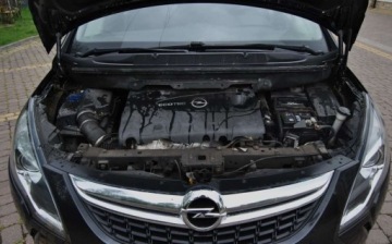 Opel Zafira C Tourer 2.0 CDTI ECOTEC 130KM 2012 Opel Zafira GWARANCJA, 2012r, 2.0 Diesel 130KM, Niski przebieg, Ladnie utr, zdjęcie 12