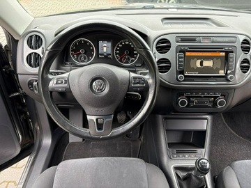 Volkswagen Tiguan I SUV Facelifting 1.4 TSI BlueMotion 160KM 2012 Volkswagen Tiguan 1.4 160 KM Kamera cofania Hak, zdjęcie 15