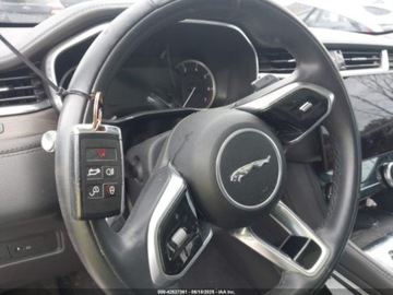 Jaguar F-Pace 2021 Jaguar F-Pace S P250 2021 2.0l 2.0 Benzyna 247KM, zdjęcie 9